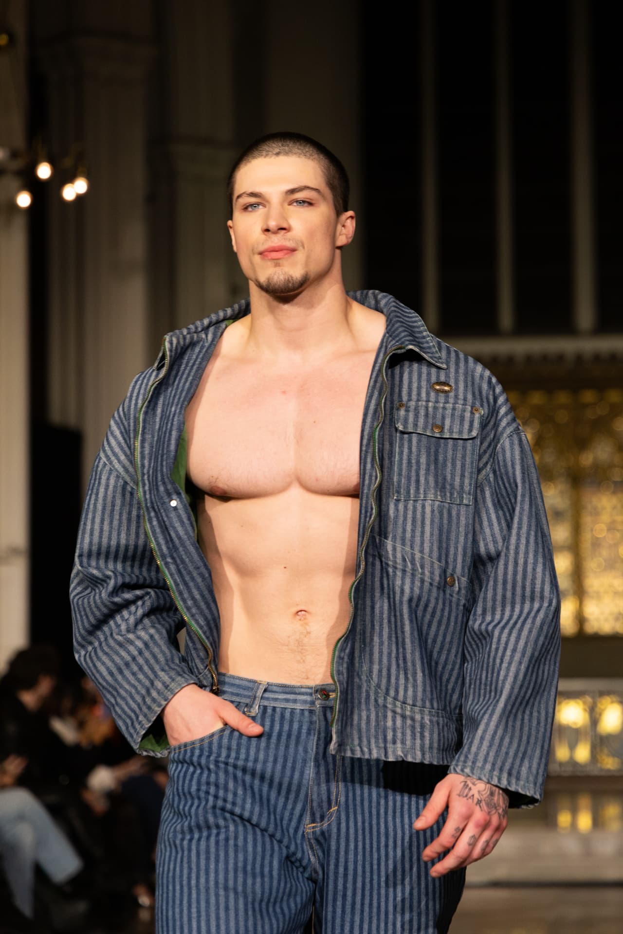 Art Hearts runway look